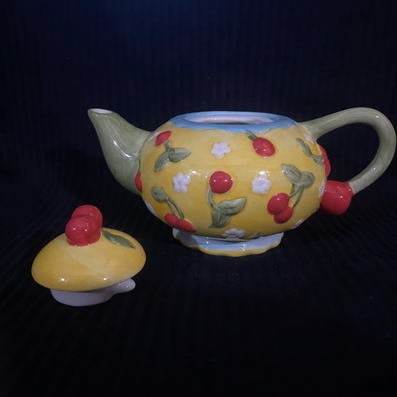 Vintage Oneida China Hand Painted Tea Pot - Picture 2 of 2